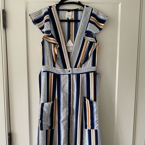 ABSOLUTELY GOURGEOUS name brand dress👗👡💙🤍🧡